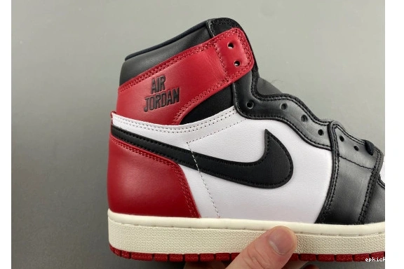 Rep EP  Reimagined 1 High Air Black Toe Jordan OG DZ5485-106 DZ5485-106 0123